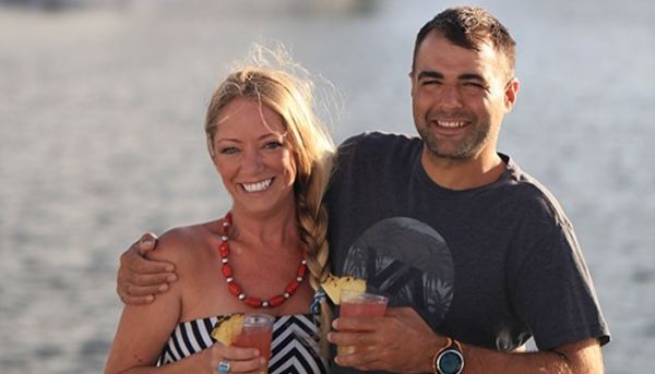 calypso sunset dinner cruise couple 1