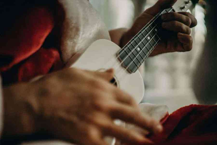 Santa playing ukulele